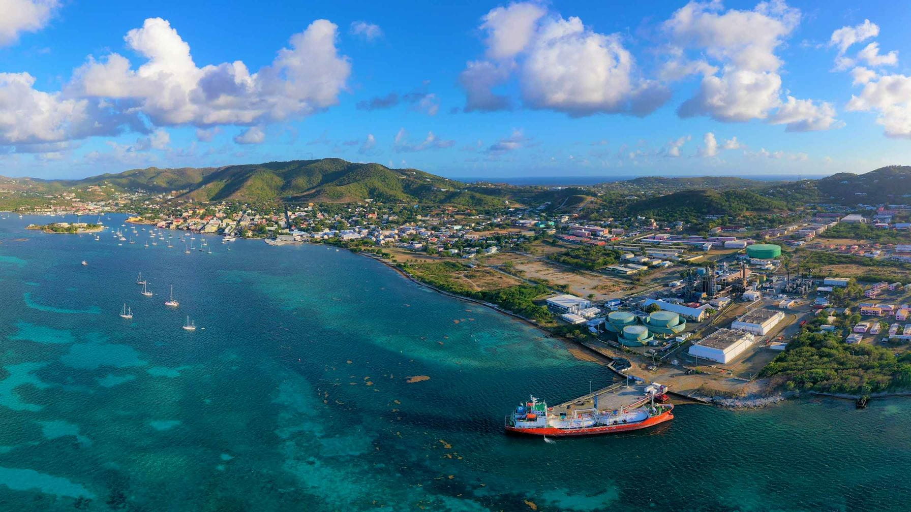 Energía segura, confiable y con menores emisiones para una isla del Caribe