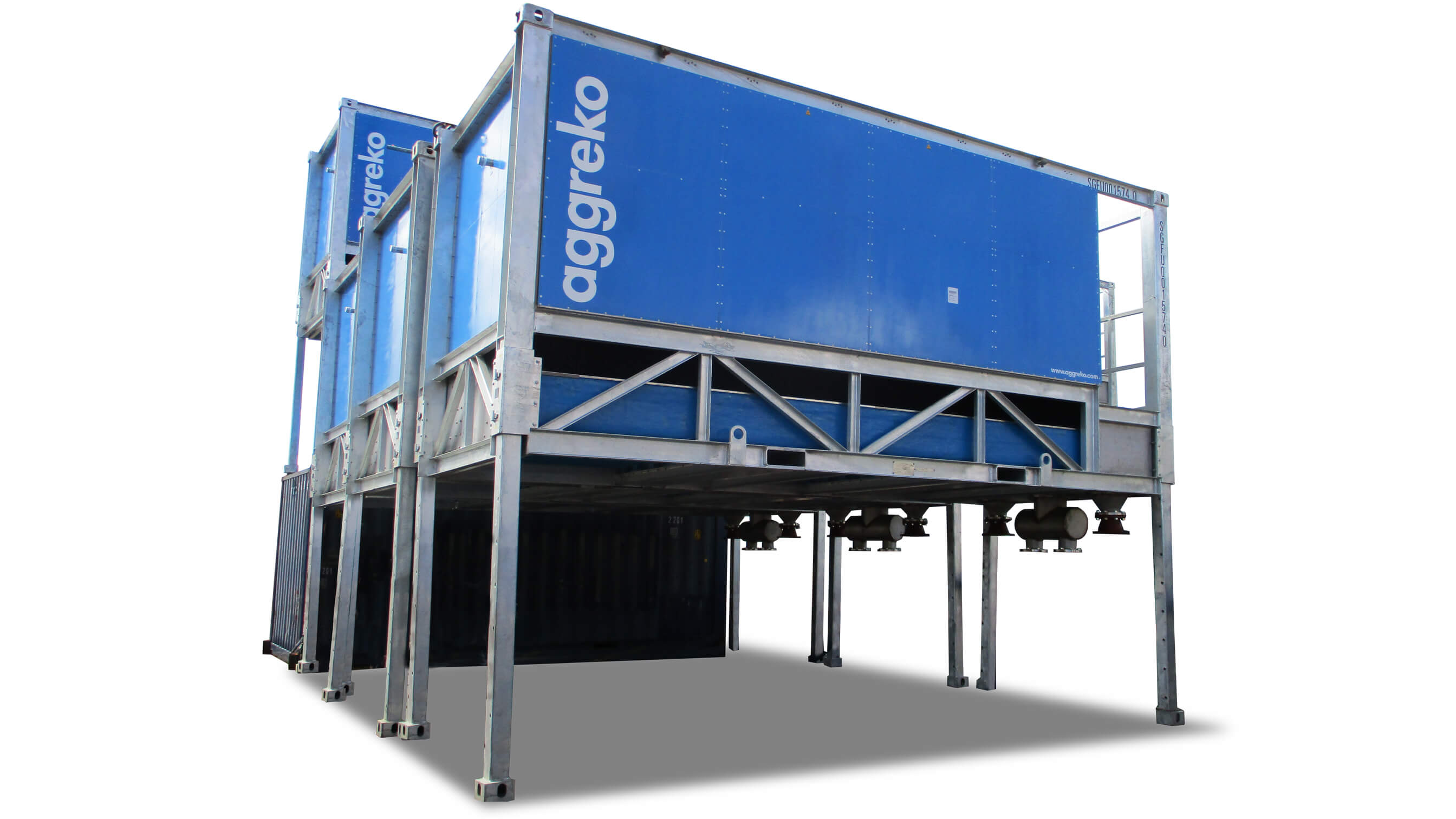 Blue aggreko cooling tower on silver stilts