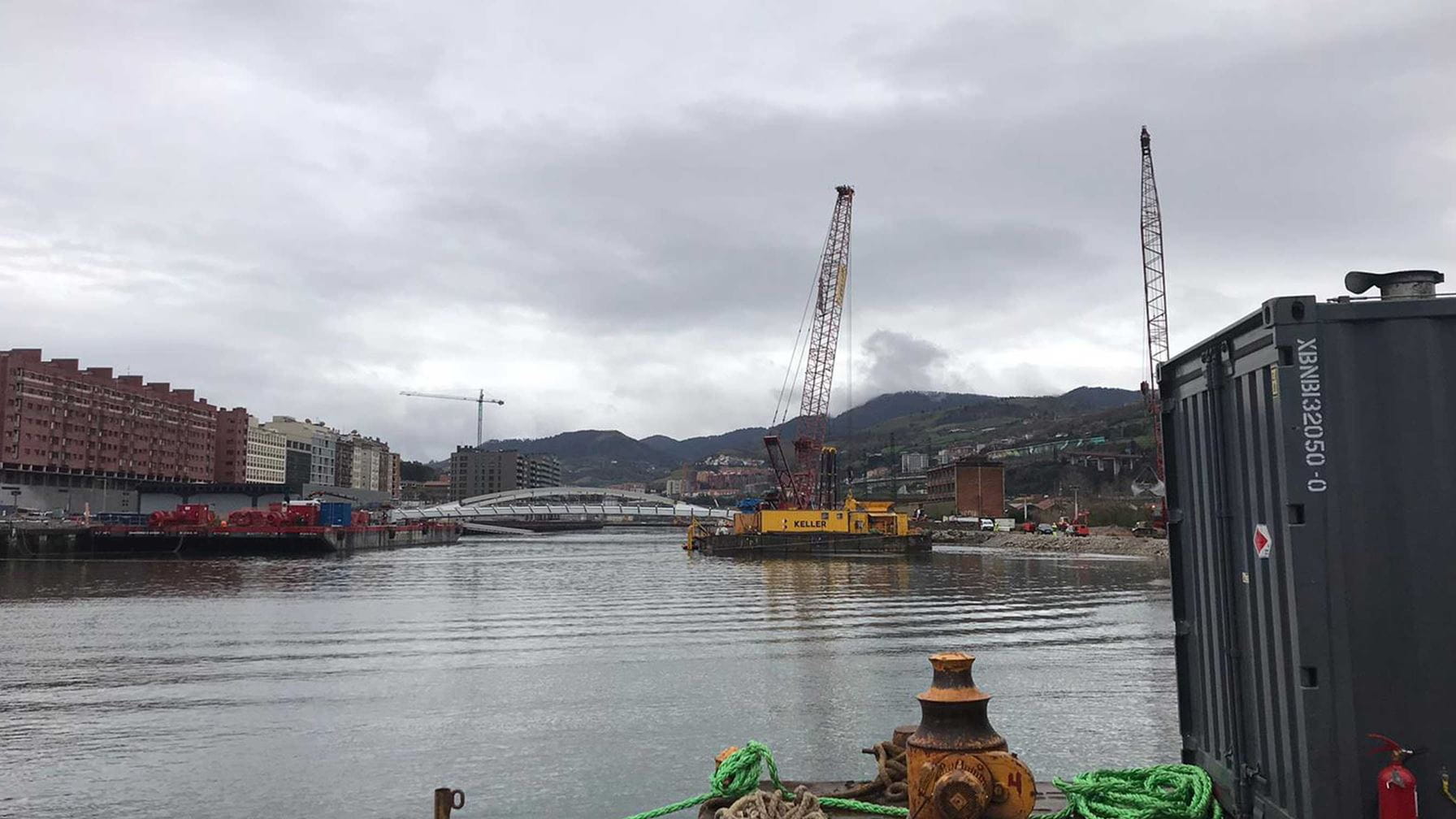 Energie mobilă, modulară pentru remodelarea malului râului la Bilbao