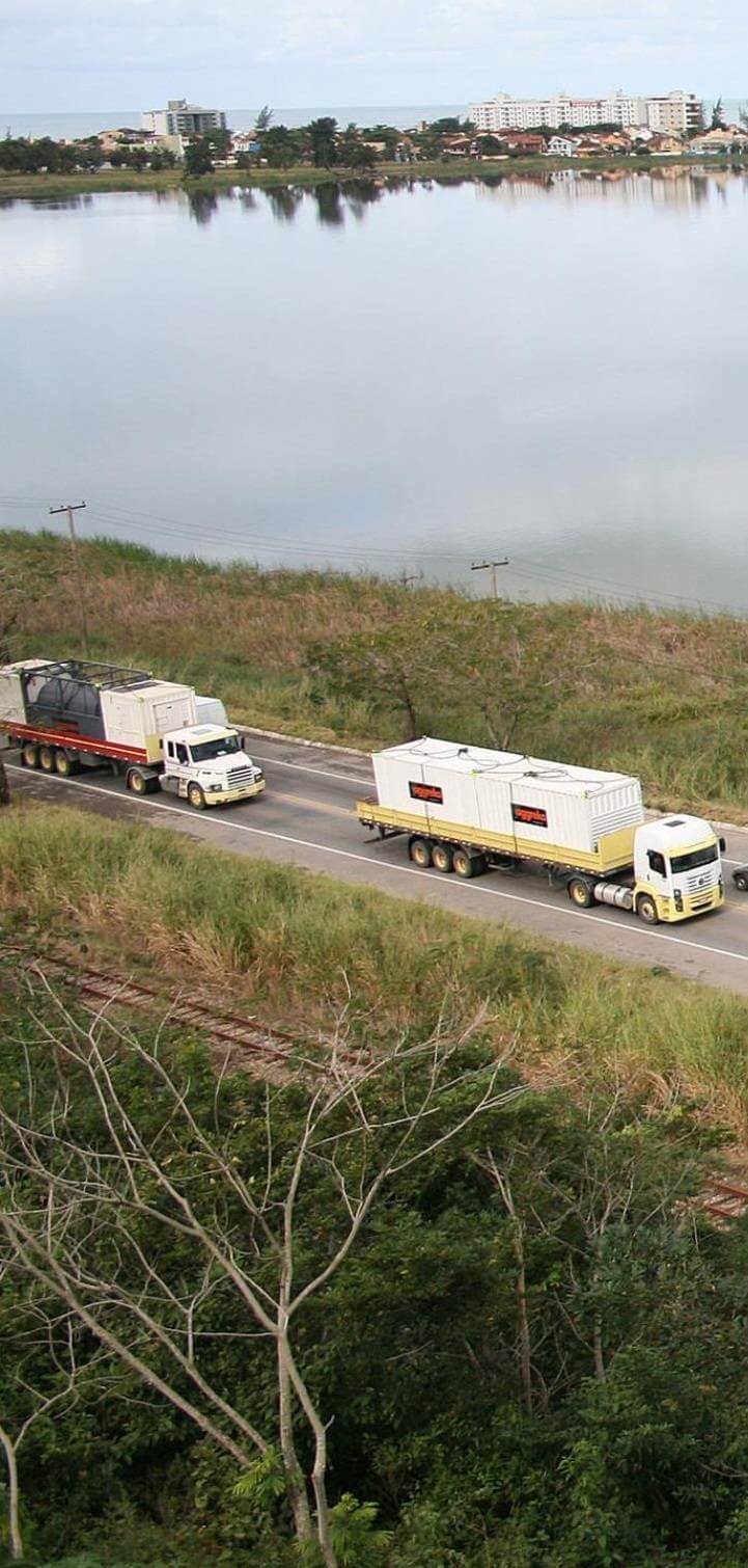 2017-02-trucks-delivering-aggreko-generators-mobile-revised